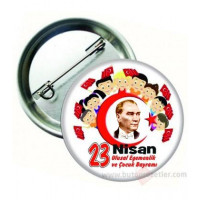 23 Nisan Metal Rozet